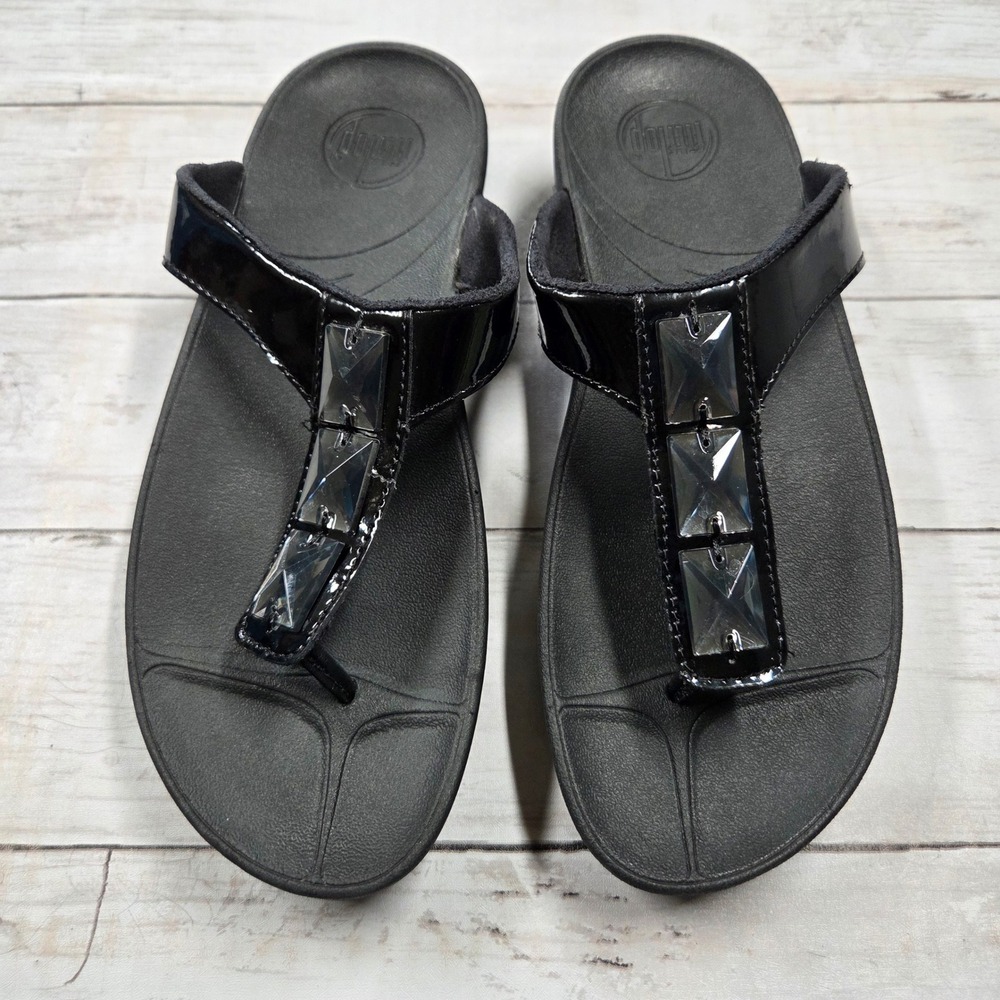 FitFlop Sandals Women 8 Black Pietra Patent Crystal T-Strap Wedge Platform Thong